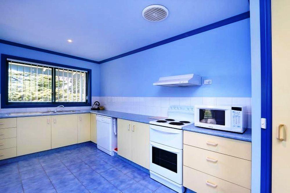 Phillip Island Off-Track Accommodation Cowes Exterior photo
