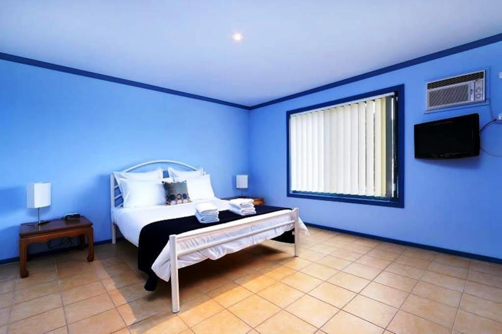 Phillip Island Off-Track Accommodation Cowes Exterior photo