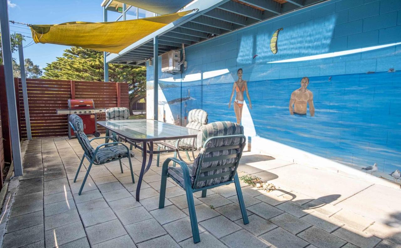 Phillip Island Off-Track Accommodation Cowes Exterior photo