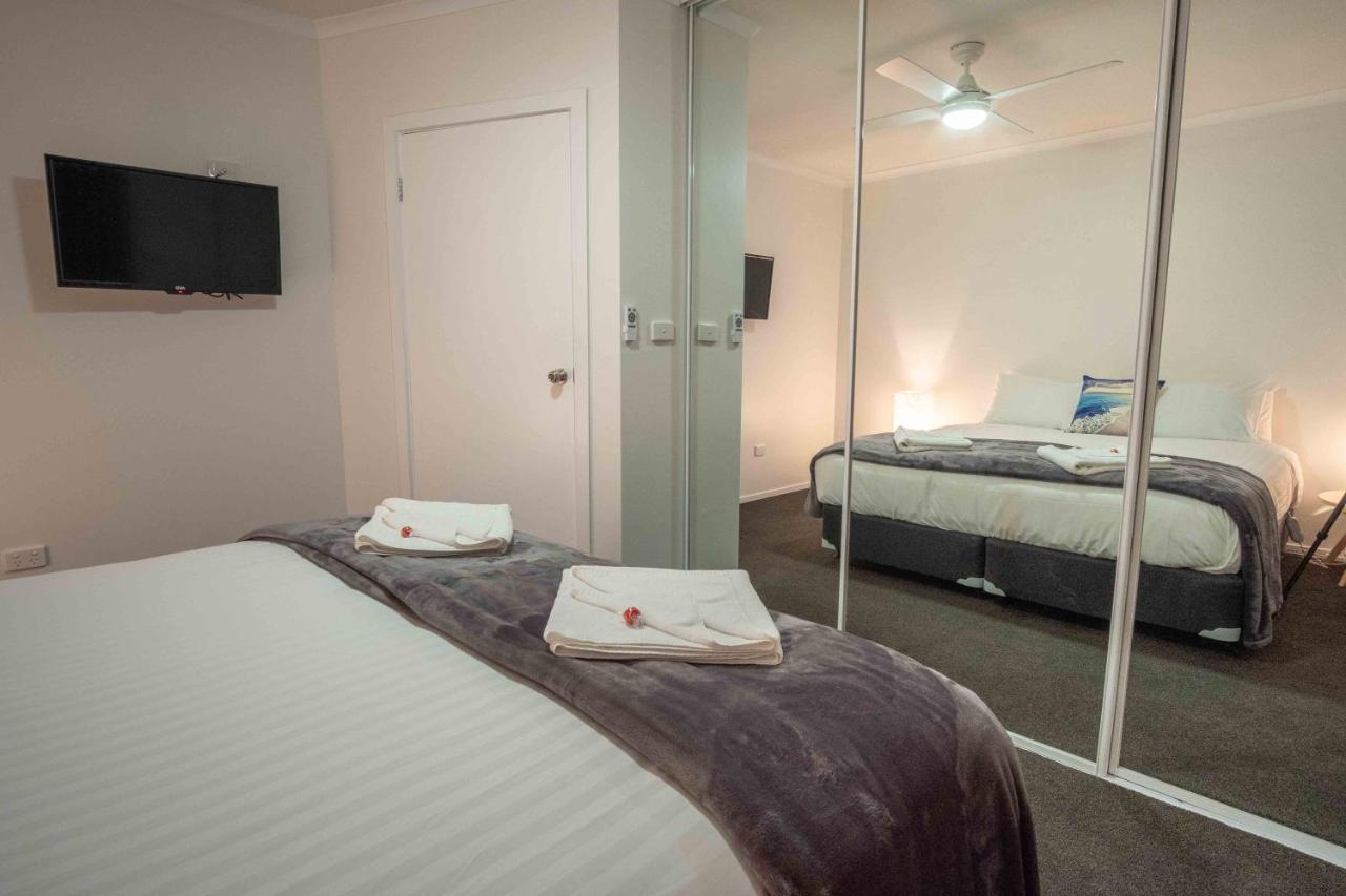 Phillip Island Off-Track Accommodation Cowes Exterior photo
